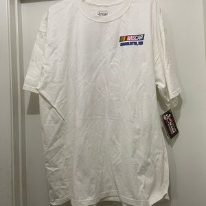 Vintage 2000’s Chase Authentic  T-shirt. New with tags. 100% cotton. Size XL.